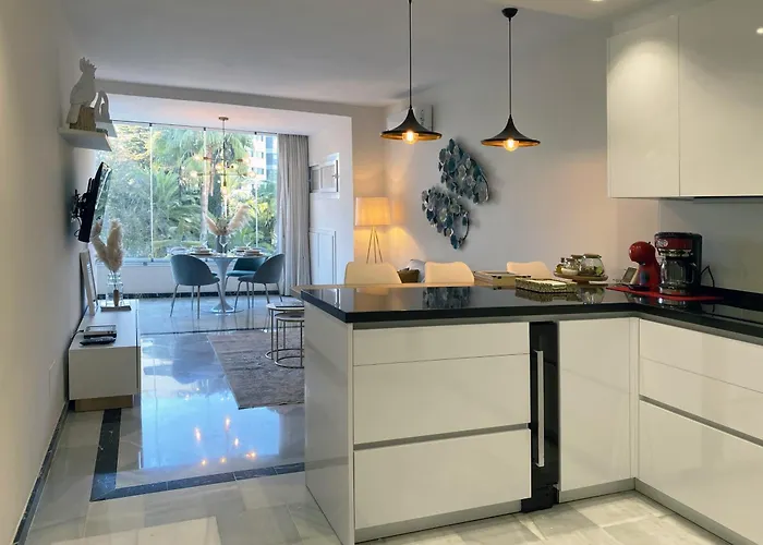 Fantastico Piso A 2 Minutos Andando De La Playa Apartment Marbella